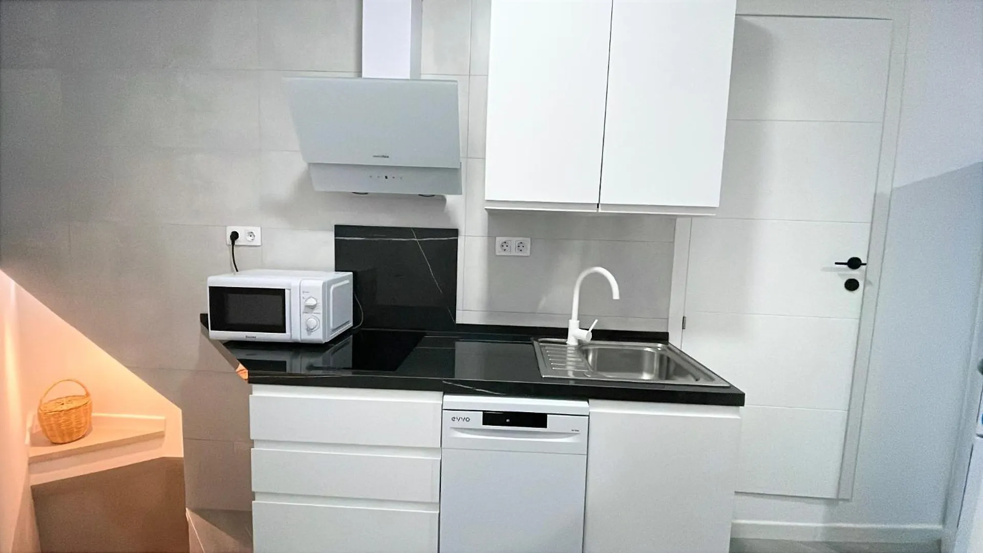 Nuevo Apartamento Murillo D Y Coworking Conil De La Frontera Spain